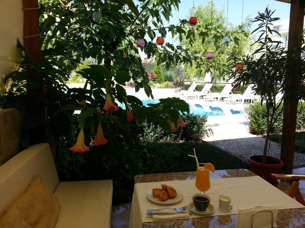 Family Hotel Muses Созополь Экстерьер фото