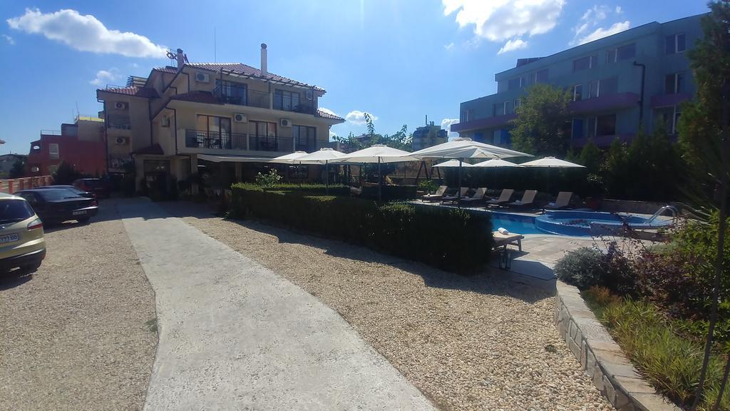 Family Hotel Muses Созополь Экстерьер фото
