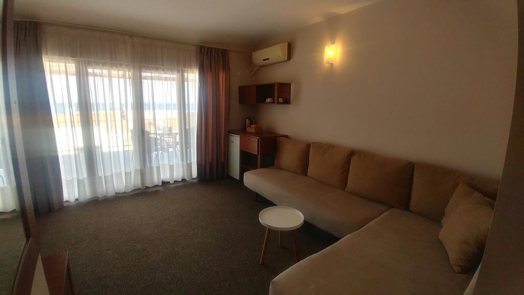 Family Hotel Muses Созополь Экстерьер фото