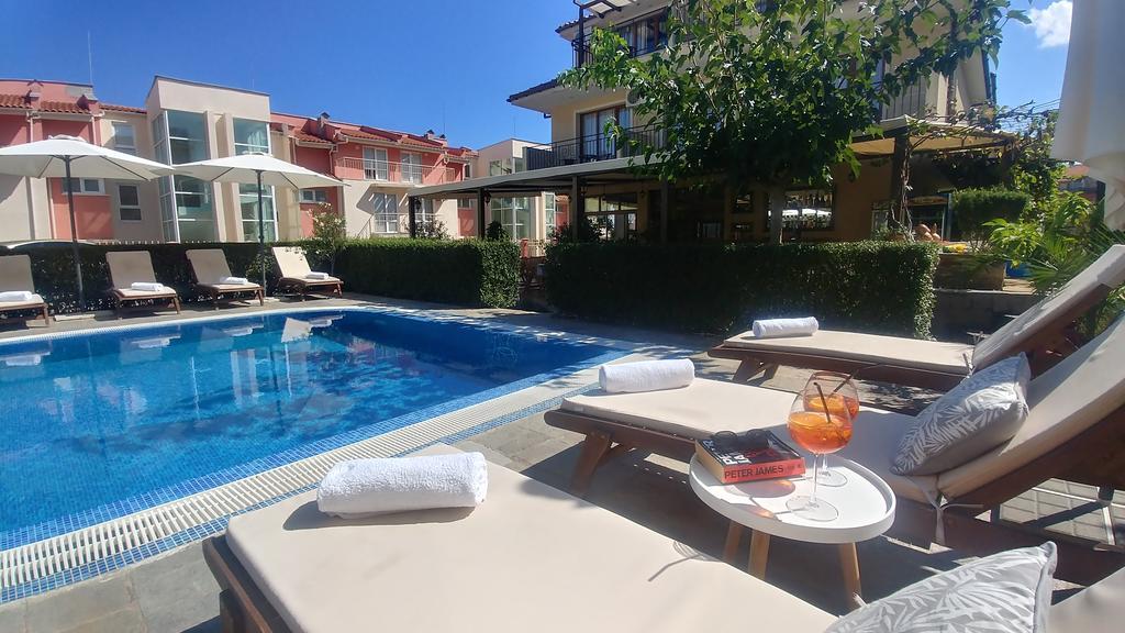 Family Hotel Muses Созополь Экстерьер фото