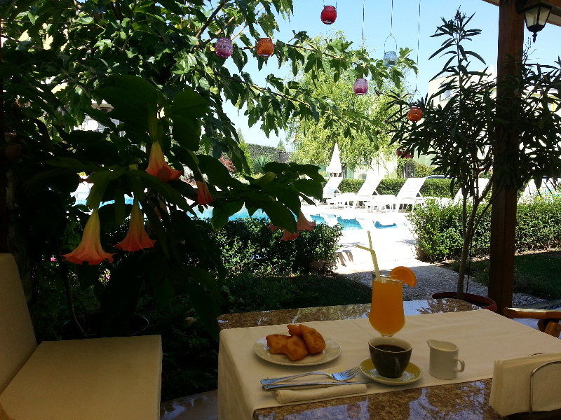 Family Hotel Muses Созополь Экстерьер фото
